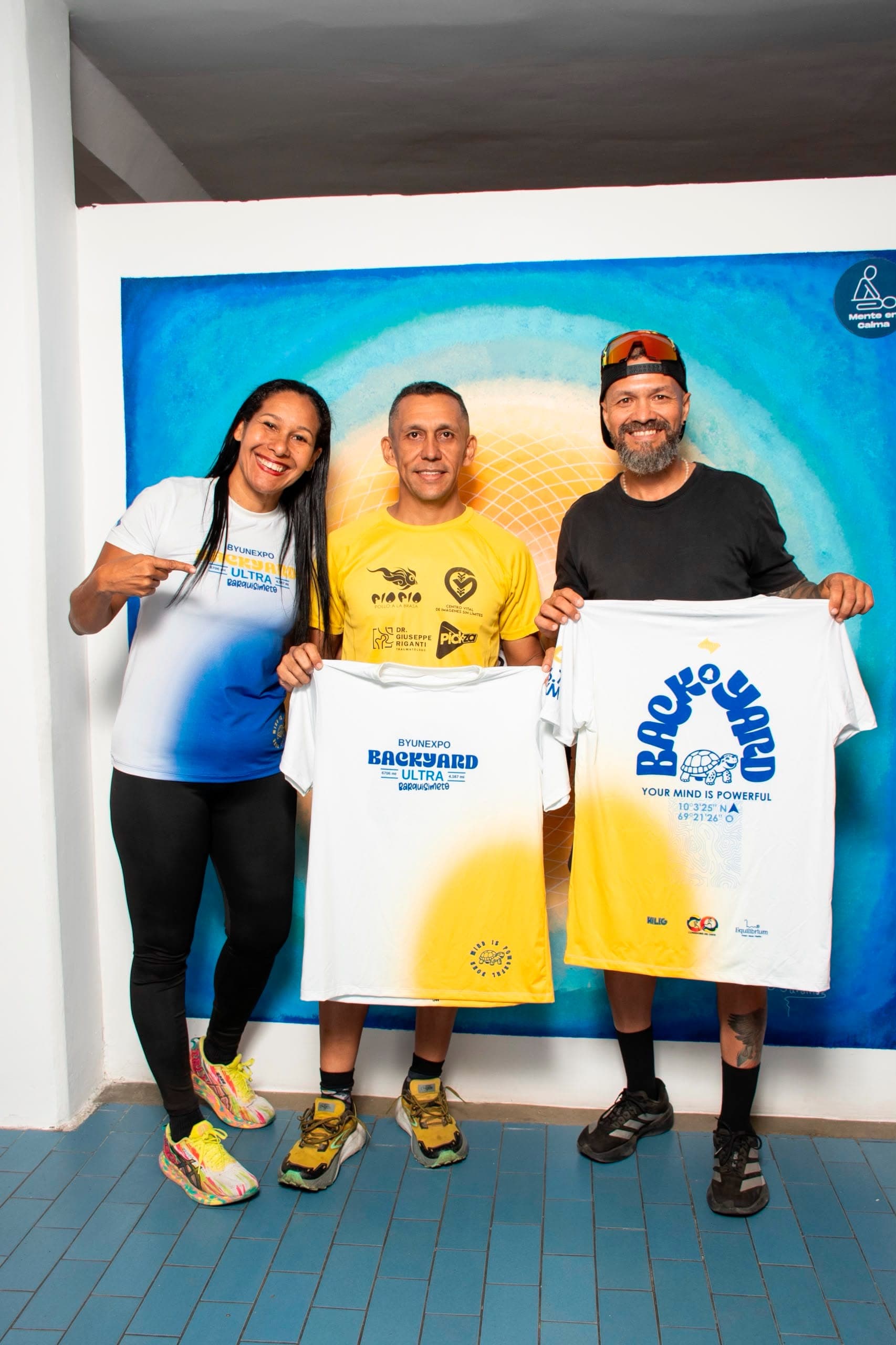 Amigos con la franela BYUNEXPO