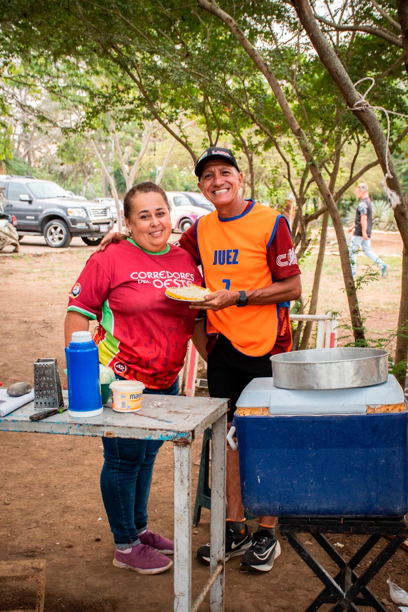 Mesa de comida comunitaria